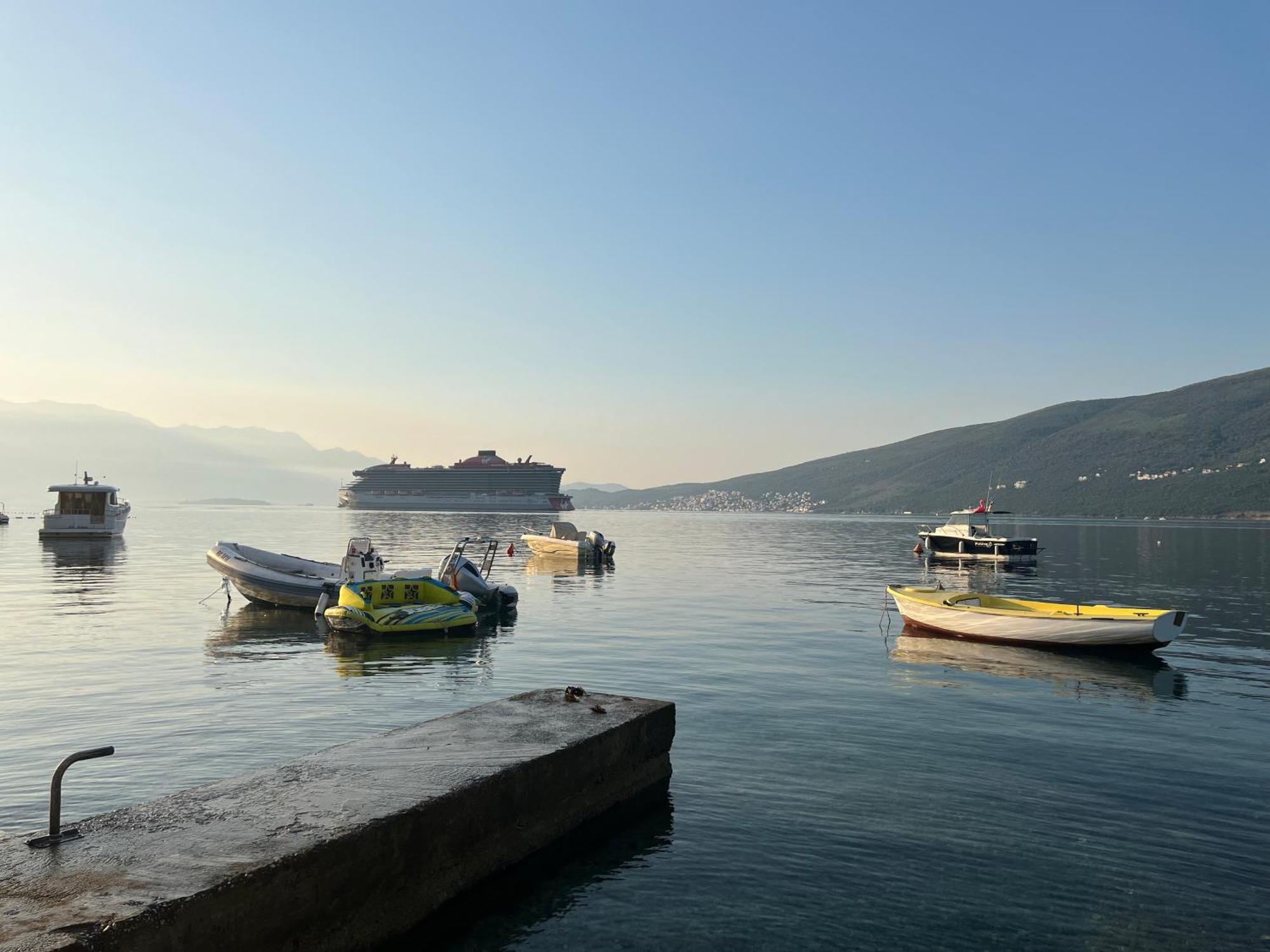 Apartment Dunja Herceg Novi Bagian luar foto